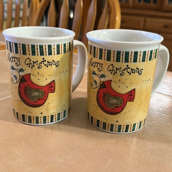 3 Christmas Mugs - Picture 2 of 9